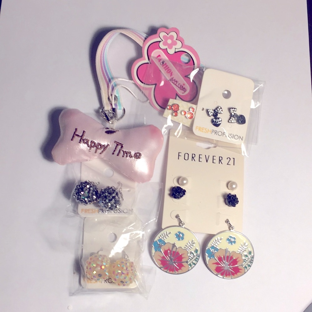 FREE add-on - Girls earrings